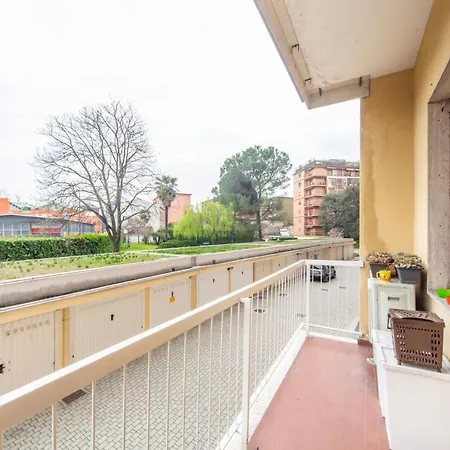 Easylife - Lussuoso Trilocale Con Balcone E Vasca Idromassaggio In Zona Barona דירה *