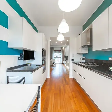 Apartamento Easylife - Lussuoso Trilocale Con Balcone E Vasca Idromassaggio In Zona Barona *