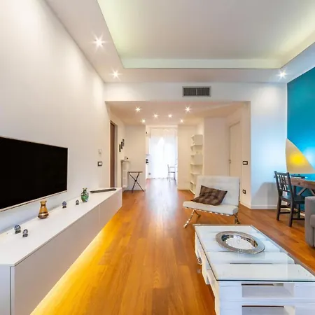 Easylife - Lussuoso Trilocale Con Balcone E Vasca Idromassaggio In Zona Barona